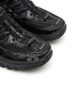 Sneakers><noscript><img width=