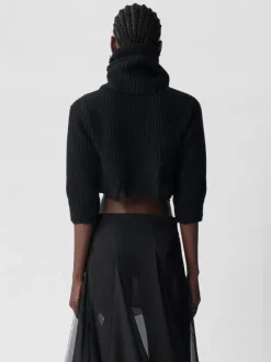 Knitwear><noscript><img width=