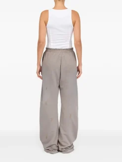 Pants><noscript><img width=