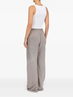 Pants><noscript><img width=