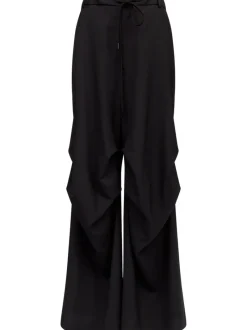 Pants><noscript><img width=