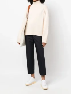 Pants><noscript><img width=