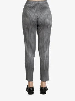 Pants><noscript><img width=