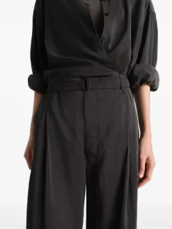 Pants><noscript><img width=