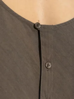Tops><noscript><img width=