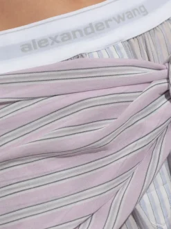 Pants><noscript><img width=