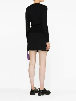 Knitwear><noscript><img width=