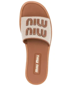 Sandals><noscript><img width=