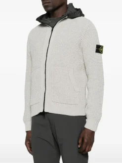 Sweats & Hoodies><noscript><img width=