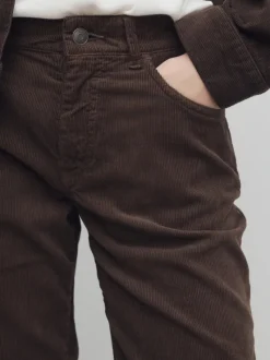 Pants><noscript><img width=