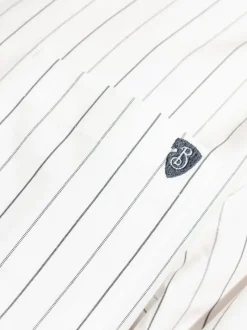 Shirts><noscript><img width=
