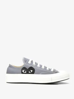 Sneakers | Sneakers>COMME DES GARCONS PLAY X CONVERSE Chuck Taylor Low Top Sneakers