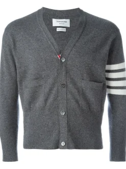 Knitwear><noscript><img width=