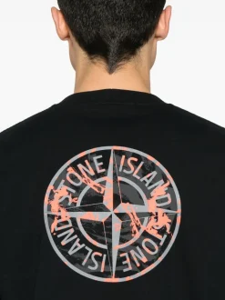 T-shirts><noscript><img width=