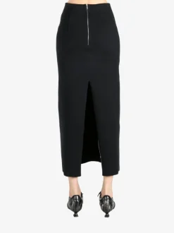 Skirts><noscript><img width=