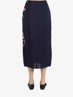 Skirts><noscript><img width=