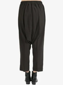 Pants><noscript><img width=