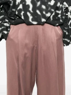 Pants><noscript><img width=