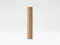 Body>LA BOUCHE ROUGE Fine Leather Mascara Sleeve
