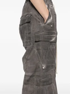 Pants><noscript><img width=