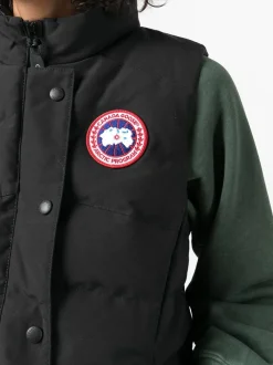 Jackets & Coats><noscript><img width=
