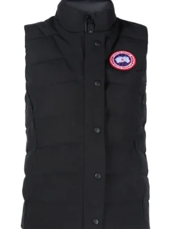Jackets & Coats><noscript><img width=