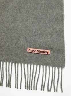 Scarves | Scarves><noscript><img width=
