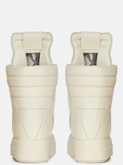 Sneakers><noscript><img width=