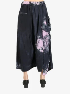 Pants><noscript><img width=