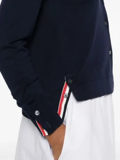 Shirts><noscript><img width=
