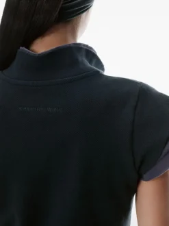 Tops><noscript><img width=