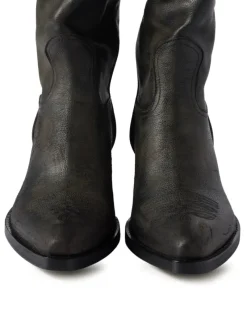 Boots><noscript><img width=