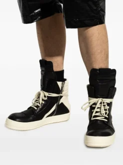 Sneakers><noscript><img width=