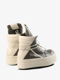 Sneakers><noscript><img width=