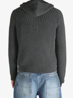 Knitwear><noscript><img width=