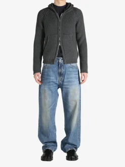 Knitwear><noscript><img width=