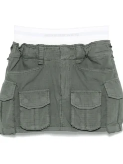 Skirts><noscript><img width=