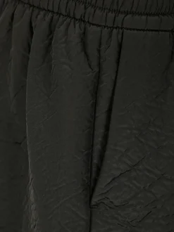 Shorts><noscript><img width=