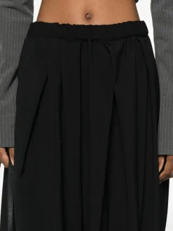 Pants><noscript><img width=