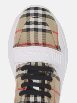 Sneakers><noscript><img width=