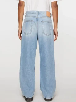 Jeans | Jeans><noscript><img width=