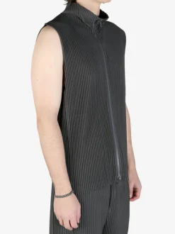 Jackets & Coats>HOMME PLISSE ISSEY MIYAKE Mc March Vest