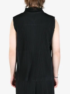 Jackets & Coats><noscript><img width=