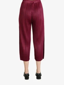 Pants><noscript><img width=
