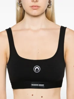 Activewear><noscript><img width=