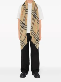 Scarves>BURBERRY MU GC Lightweight Wool Scarves