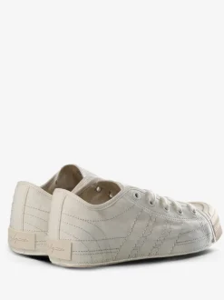 Sneakers | Sneakers><noscript><img width=