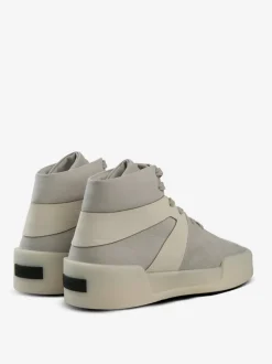 Sneakers><noscript><img width=