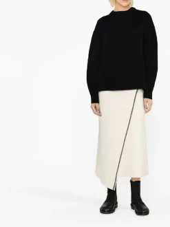 Knitwear><noscript><img width=