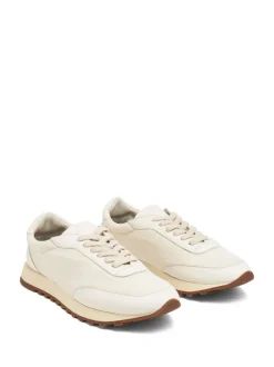 Sneakers><noscript><img width=